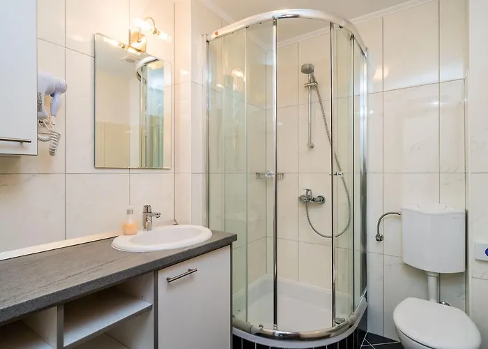 Apartment Samba - Two-bedroom With Terrace And Sea View - A4 1 Mlini