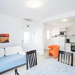 Samba - Two-bedroom With Terrace And Sea View - A4 1 * Mlini