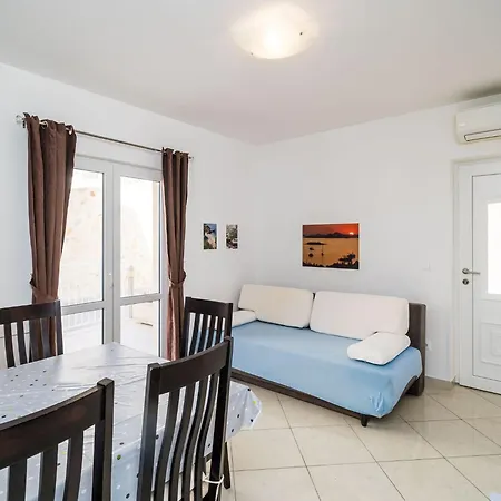 Samba - Two-bedroom With Terrace And Sea View - A4 1 * Mlini