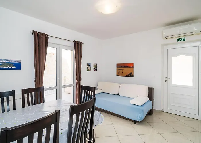 Samba - Two-bedroom With Terrace And Sea View - A4 1 * Mlini