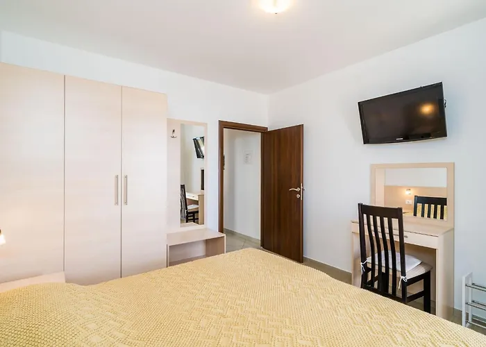 Samba - Two-bedroom With Terrace And Sea View - A4 1 Apartament *